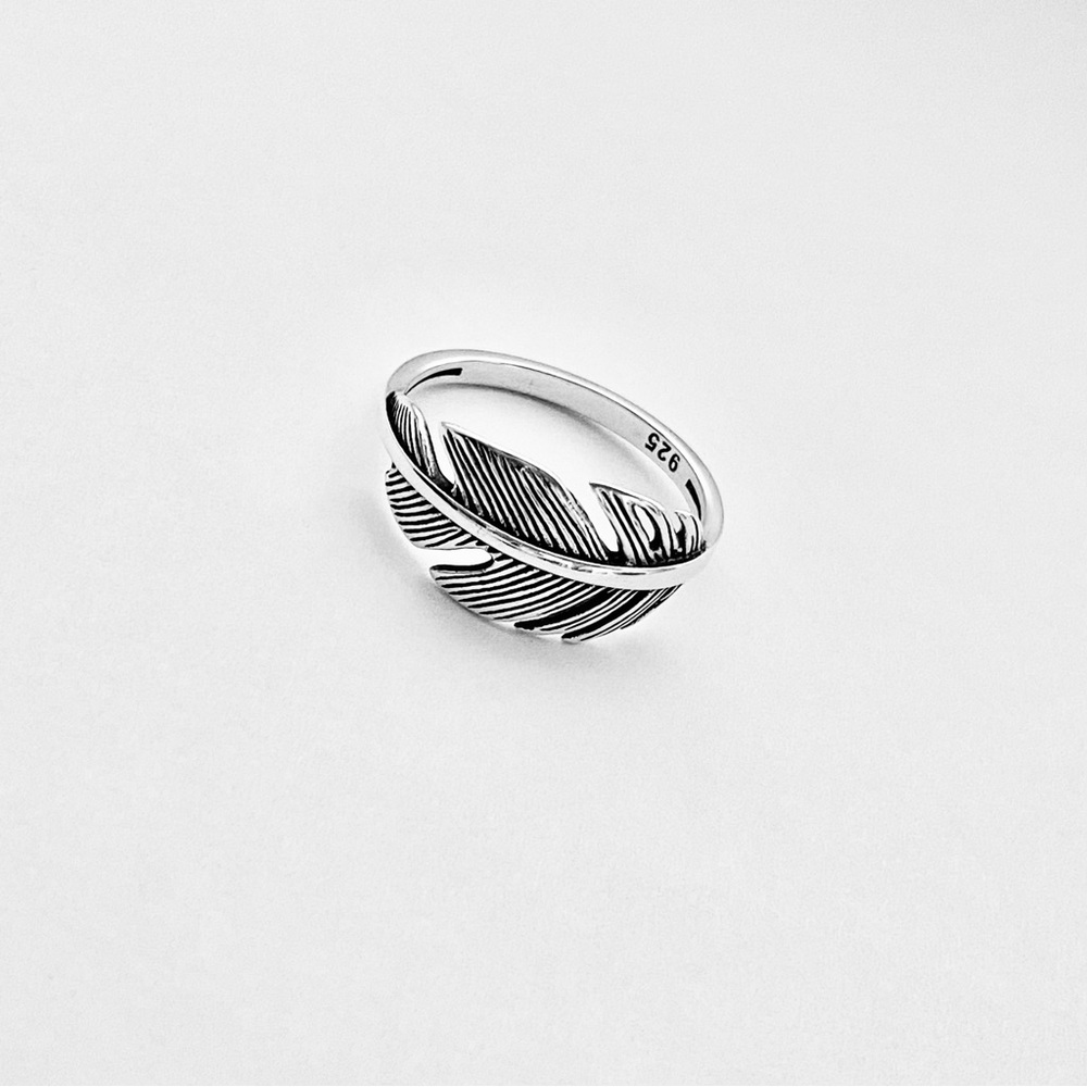 Sterling Silver Statement Feather Ring, Angels Wi… - image 3